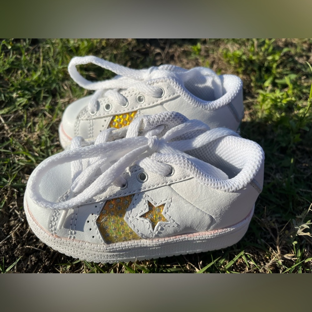Converse-Size 4
